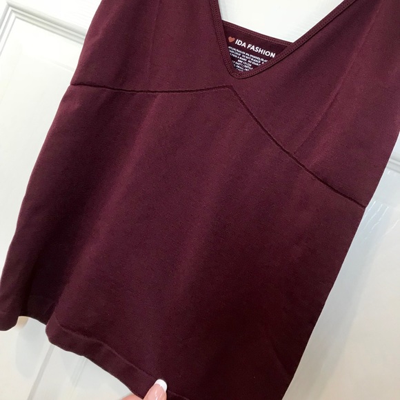 SEAMLESS TANK - Picture 3 of 5